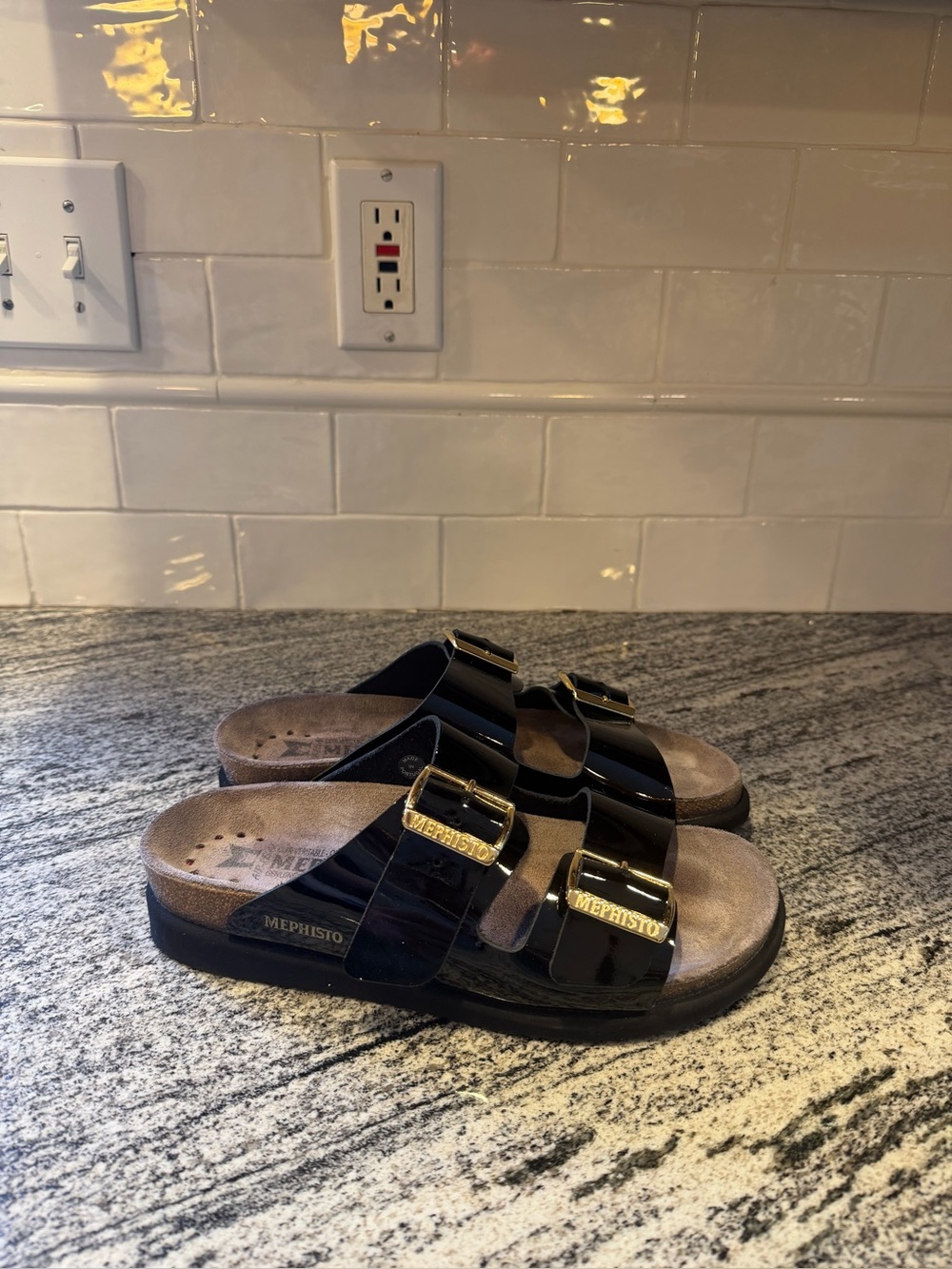 Women’s Mephisto Hester Sandals Slide Double Buckle Strap Size 38